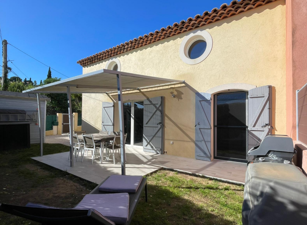 Maison T4 Récente - Pin de Bormes