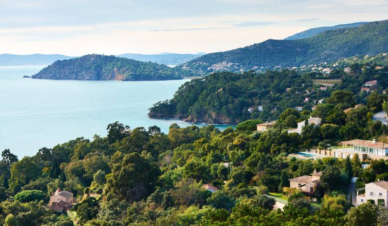 Faire estimer sa maison de village avec terrain à Bormes-les-Mimosas quartier Le Pin pour succession