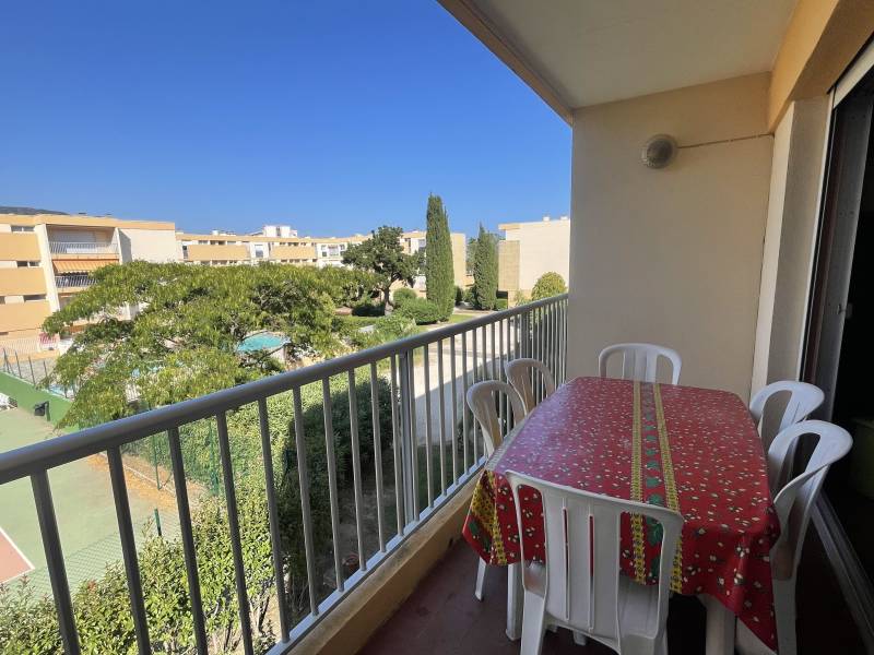 Appartement T2 à vendre au Lavandou proche plage avec piscine et parking