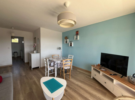 LOCATIONS VACANCES - 3 PIECES - PISCINE - TENNIS