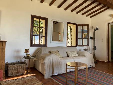 LOCATIONS VACANCES Charmante villa** vue mer LE LAVANDOU