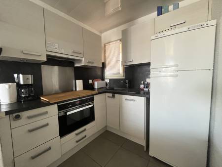 LOCATIONS VACANCES - T3- CLIMATISE - VUE MER