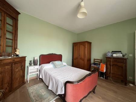 4 pièces 115.02 m² Appartement T4 vue mer - Centre ville LE LAVANDOU