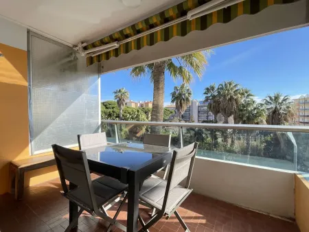 LOCATIONS VACANCES - 2 PIECES - CLIMATISATION