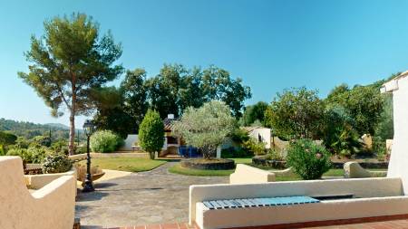 Propriété provençale d'exception à Bormes les Mimosas