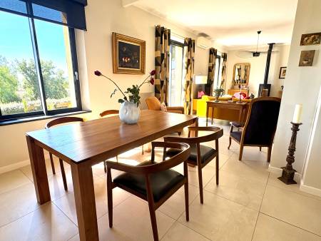 Belle villa familiale rénovée avec garages - Quartier du Mont des Roses à Bormes les Mimosas