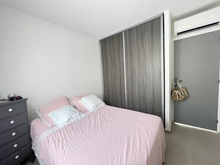 Location à l'année appartement T3 Rénové  à Bormes les Mimosas